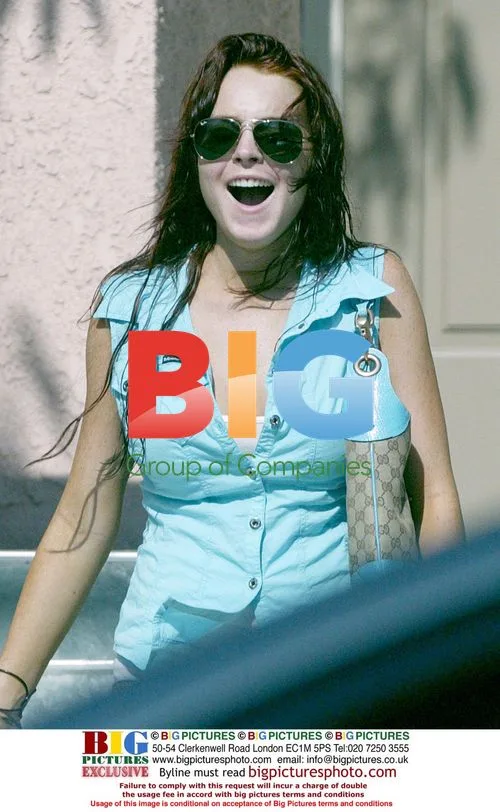 Lindsay Lohan running errands