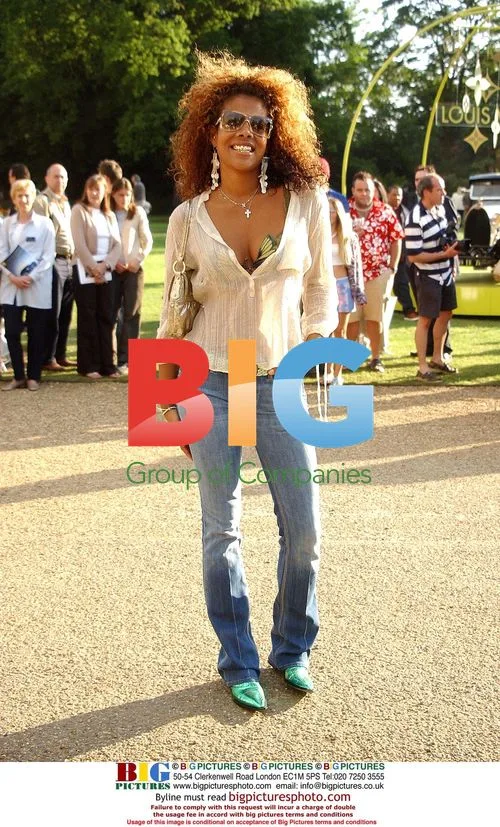 Singer Kelis at Louis Vuitton car show