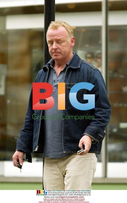 Les Dennis Receives Parking Ticket