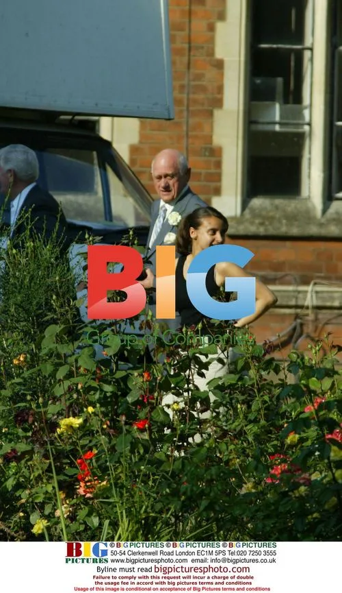 Eastenders Actors John Bardon and June Brown on Set