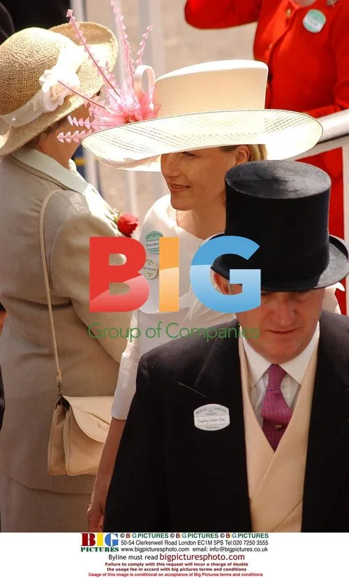 Countess Sophie at Ascot 2004