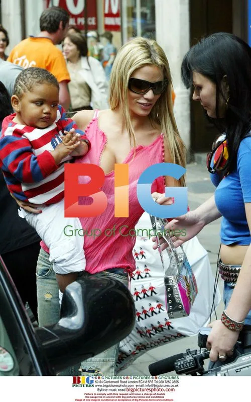 Jordan and Peter Andre Shop for Harvey's Birthday