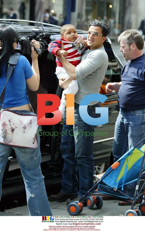 Jordan and Peter Andre shop for baby Harvey