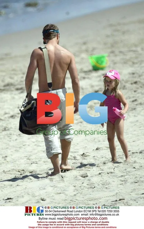 Ryan Phillippe and Daughter Ava at Malibu Beach