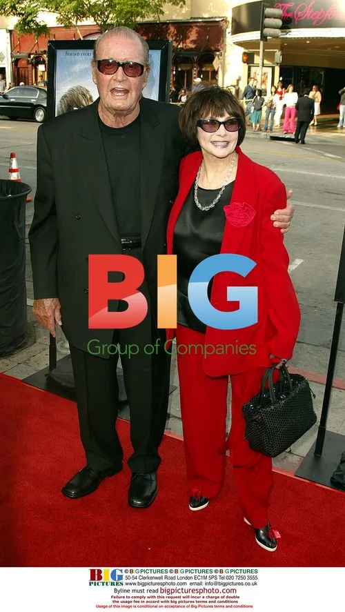 James Garner & Wife at The Notebook Premiere