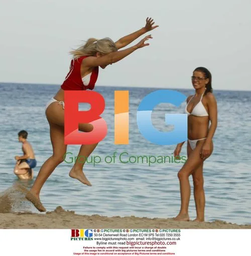 Models Tanya and Kayle Have Fun on Palma Beach