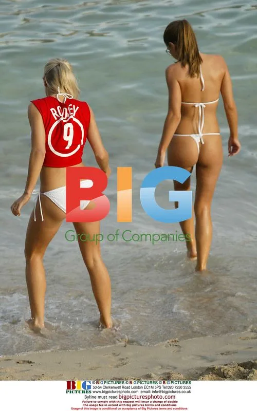 Models Tanya and Kayle on Beach