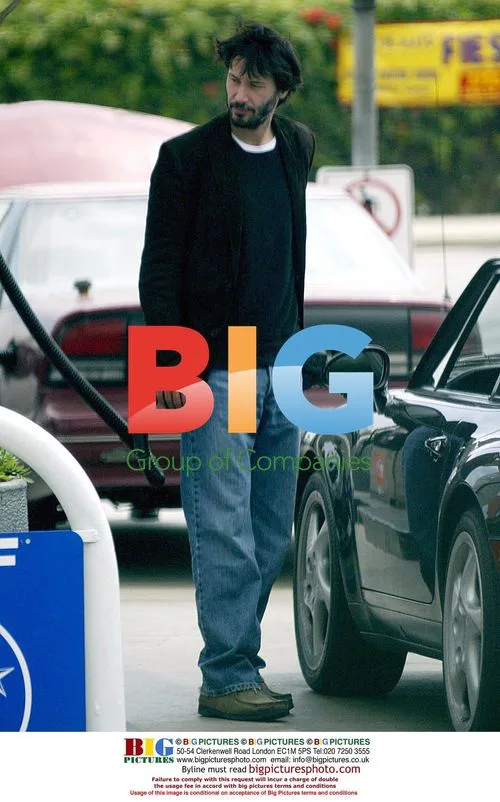 Keanu Reeves with new girlfriend Autumn Macintosh