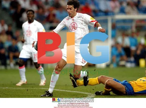 Van Nilsteroy at Portugal vs. Holland Euro 2004 QF