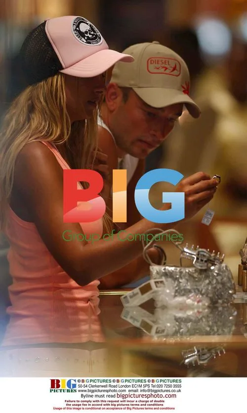 Scott Sullivan and Jodie Marsh Shop for Rings in Barbados