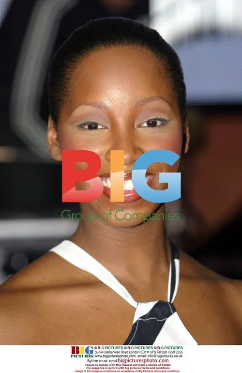 JAMELIA Signing New Album in London