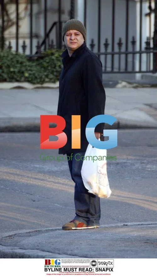 James Dean Bradfield shopping in North London