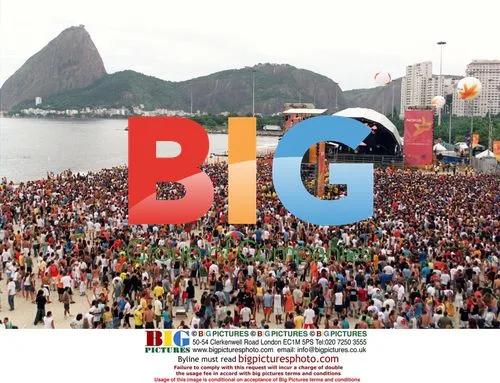 Fatboy Slim Plays Gig on Flamengo Beach in Rio