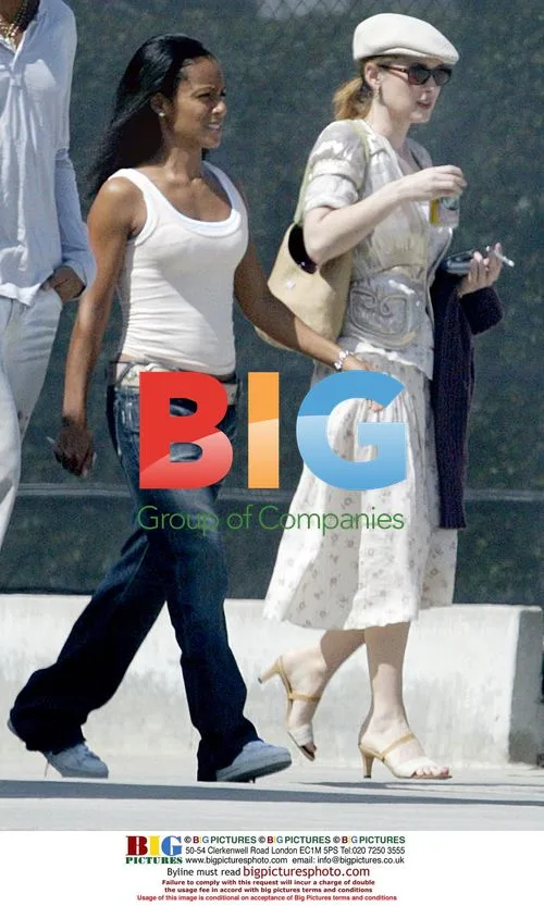 Winona Ryder and Jada Pinkett Smith Shopping
