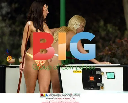 Glamour model Coralie Eichholtz plays pool with friend Emma Kearney