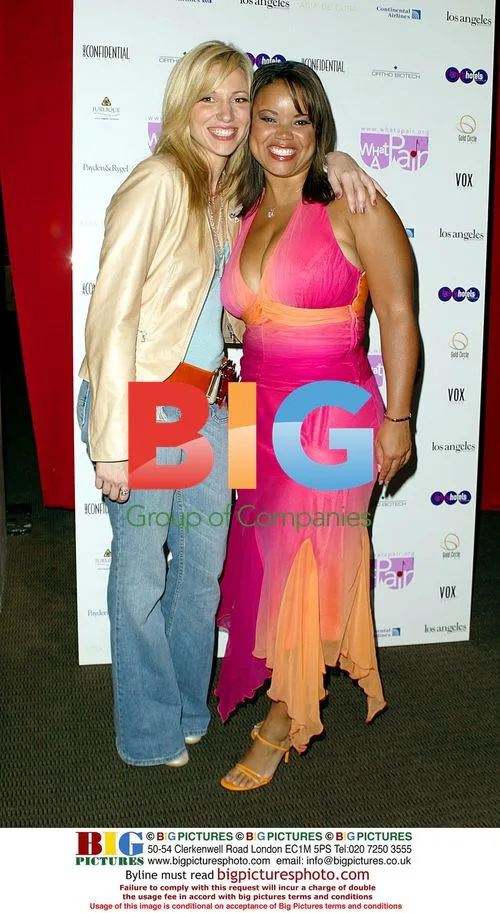 Deborah Gibson & Kimberley Locke at WHAT A PAIR! Cabaret