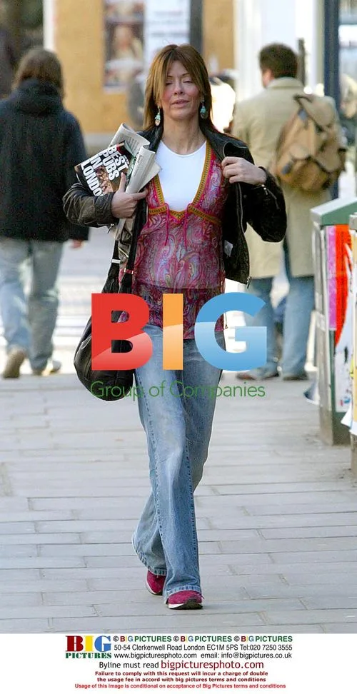 Sara McDonald, Noel Gallagher's Girlfriend, Out in Notting Hill