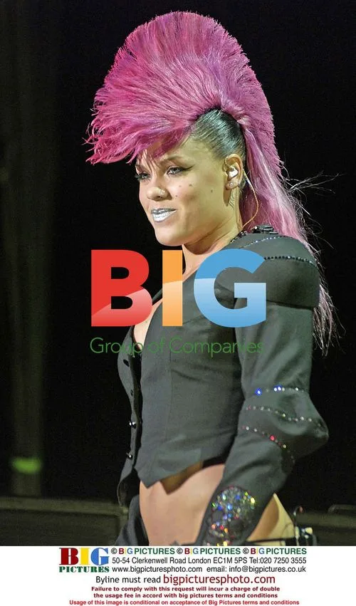Pink Performs Live in Birmingham