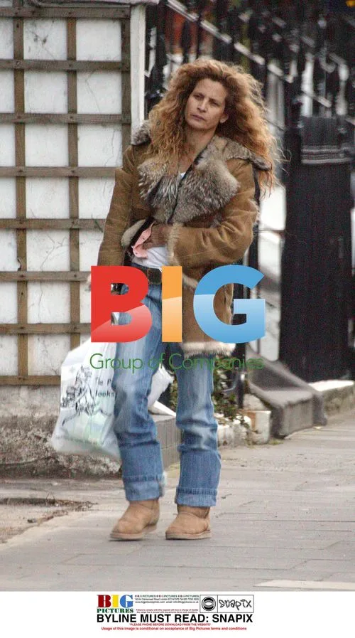 Suzanne Accosta and Daughter in London