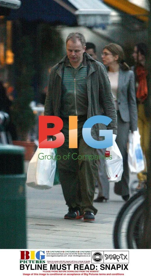 Herbert Gronemeyer Shopping in London