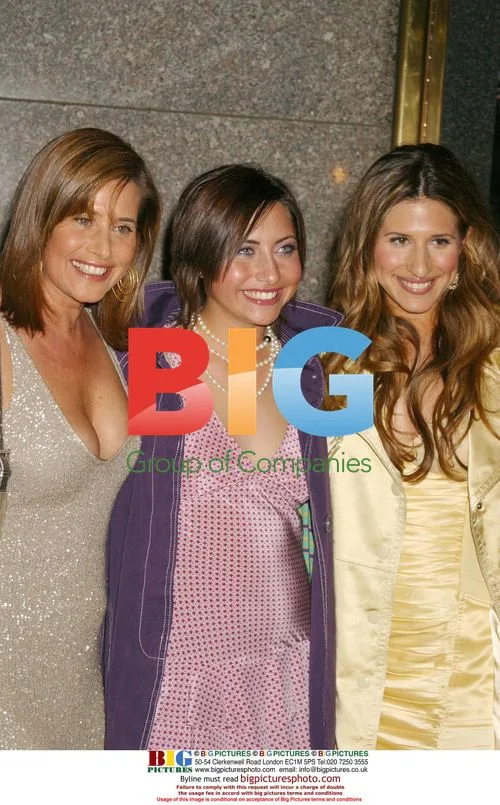 Lorraine Bracco and daughters at Sopranos premiere