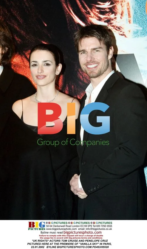 Tom Cruise and Penelope Cruz at \"Vanilla Sky\" Premiere