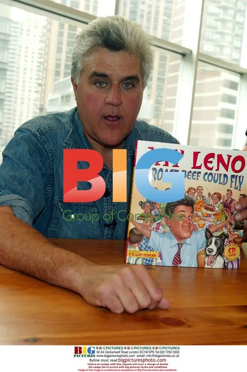 Jay Leno Promotes Book at Barnes & Noble
