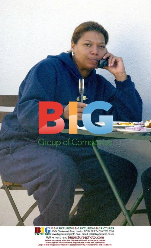 Queen Latifah Enjoying Lunch