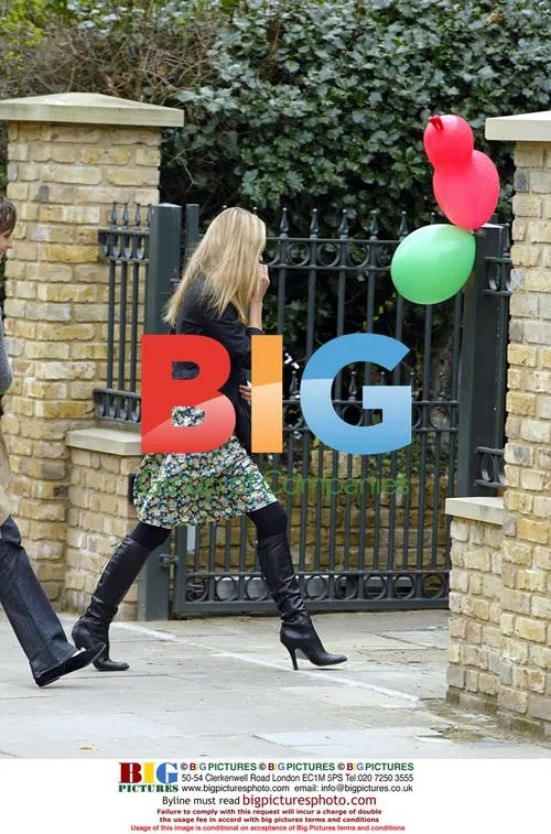 Supermodel Kate Moss Arrives for Gathering