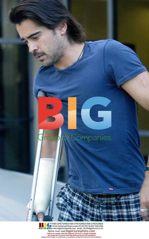 Colin Farrell Visits Doctors in Malibu