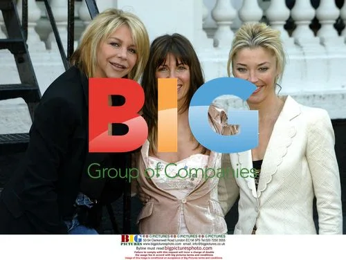 Leslie Ash and friends at Tommys awards