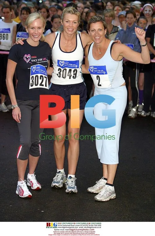 Normandie, Nell and Sally run for charity