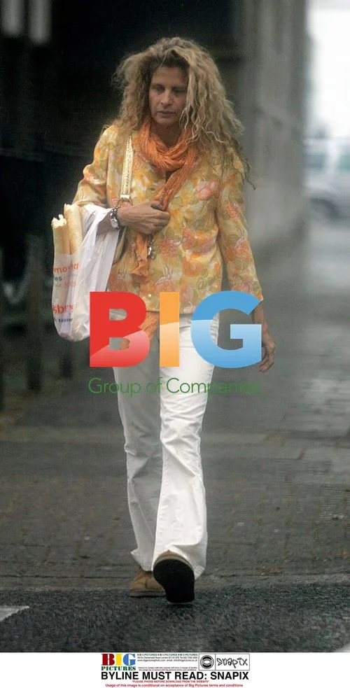 Suzanne Acosta Grocery Shopping