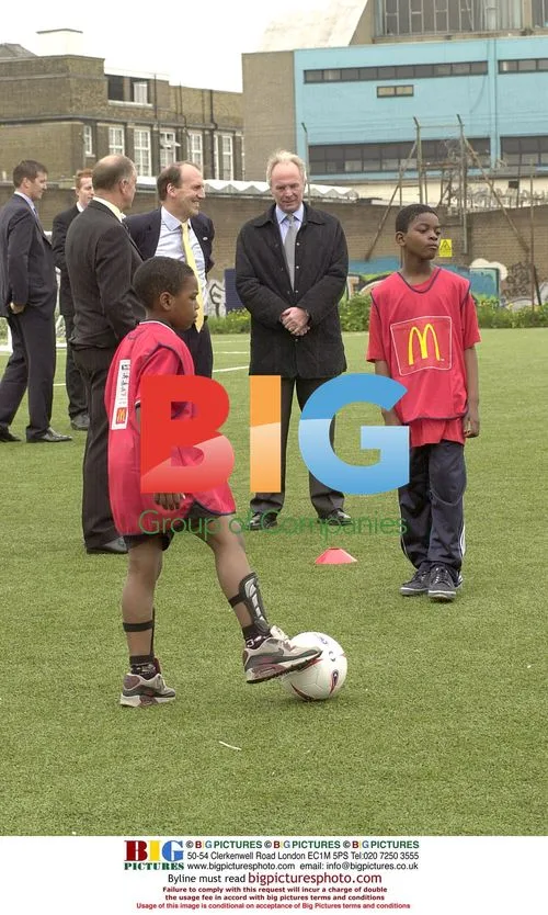 Sven Goran-Eriksson and Sir Geoff Hurst at FA/McDonald's Tour