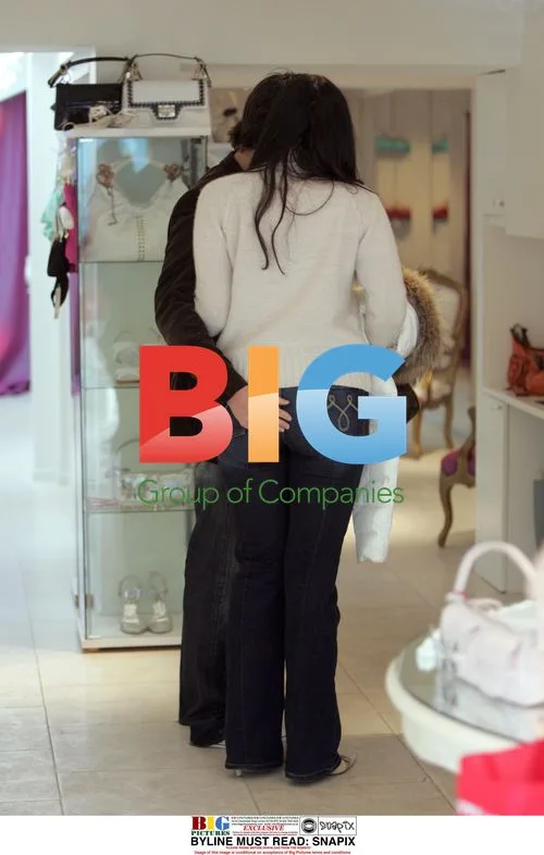 Martine McCutcheon and James Tanner Shopping