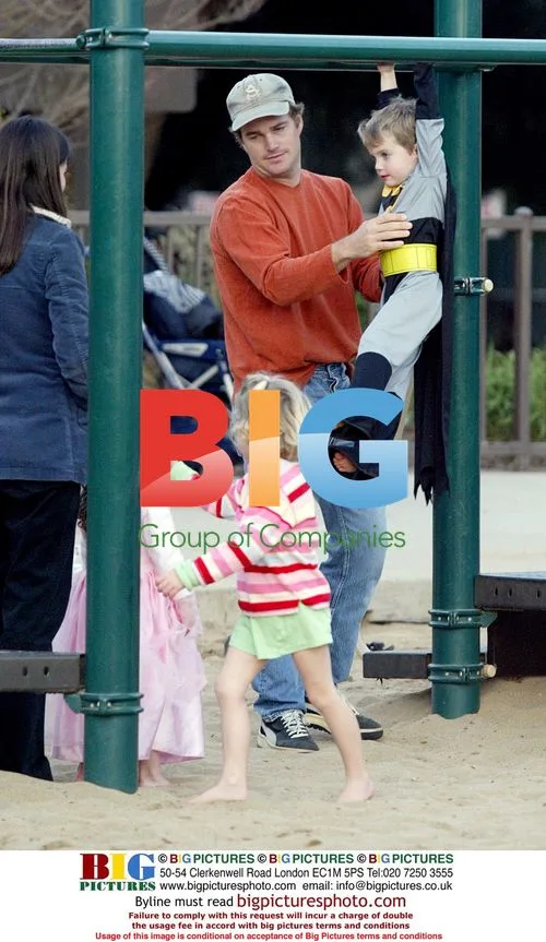 Chris O'Donnell with Kids at Park