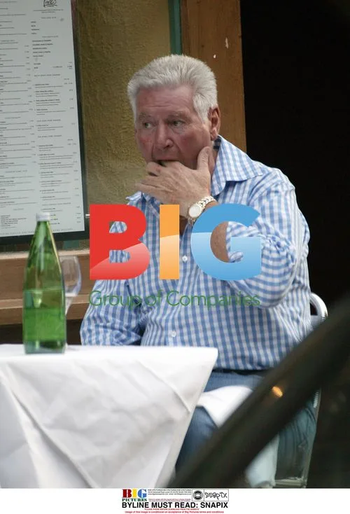 Roy Walker Enjoying Lunch with Friend