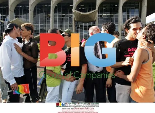 Homossexuals kissing at Brazil without Homophobia launch