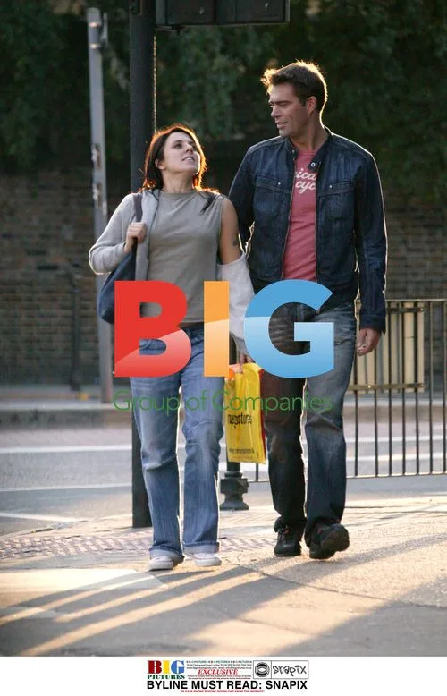Melanie Chisholm Shopping with Boyfriend
