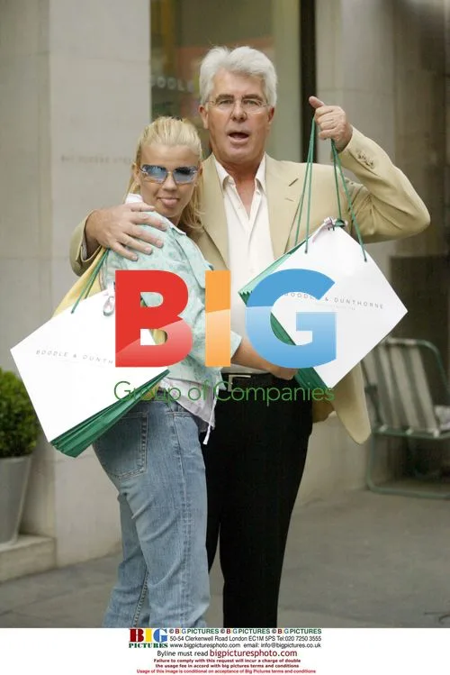 Kerry McFadden Shopping in Dublin
