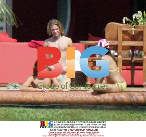 Paulina Rubio enjoying Miami day