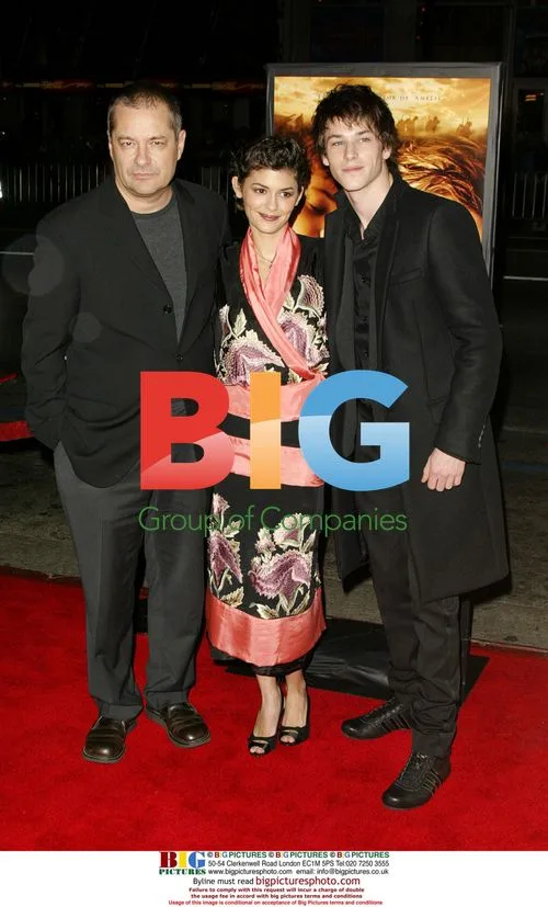 Director, Actors Attend 'A Very Long Engagement' Premiere