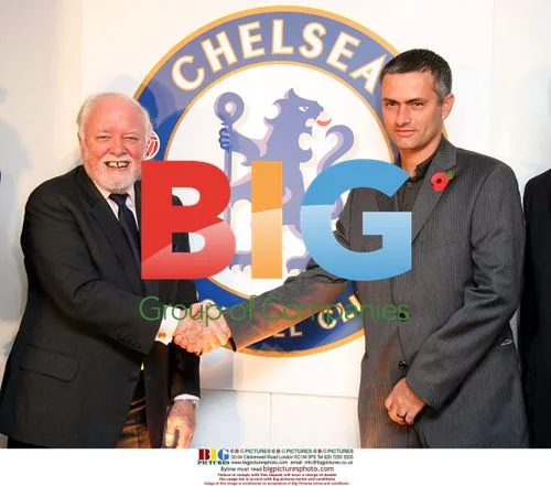 Chelsea Launch New Club Badge