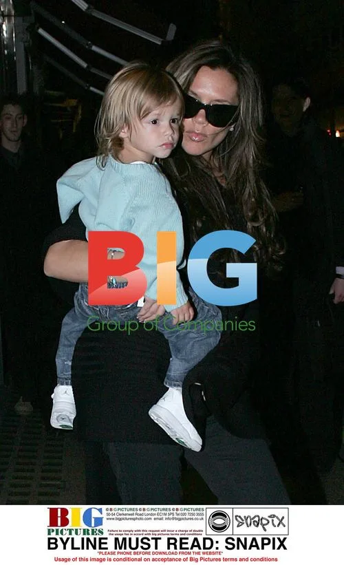 Victoria Beckham Shopping with Son