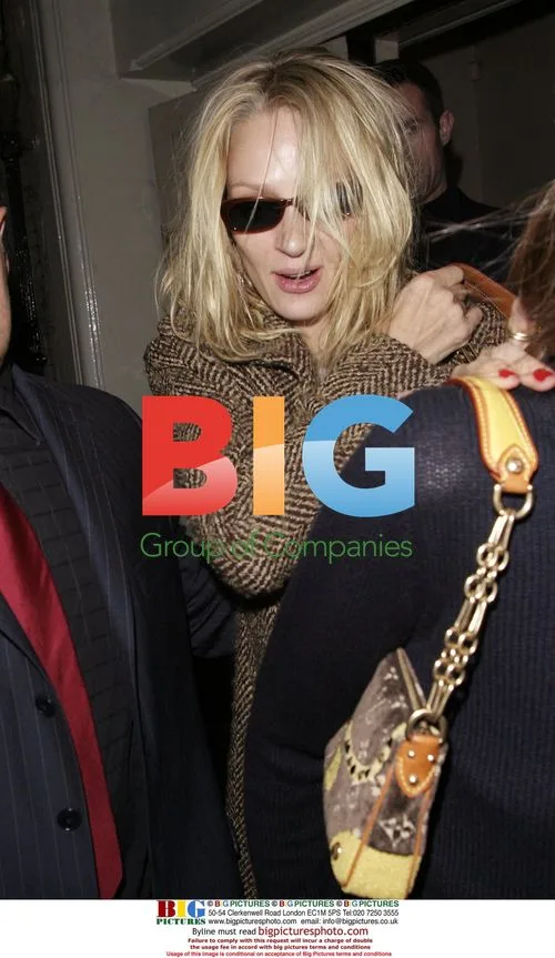 Uma Thurman Drunk Nightclub Outing