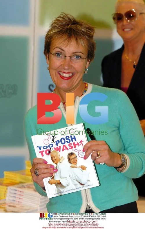 Kim Woodburn and Aggie Mackenzie Book Signing