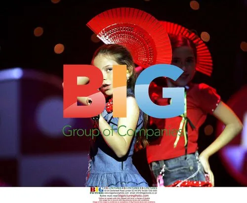 Maria Isabel Lopez Rodrigues wins Junior Eurovision