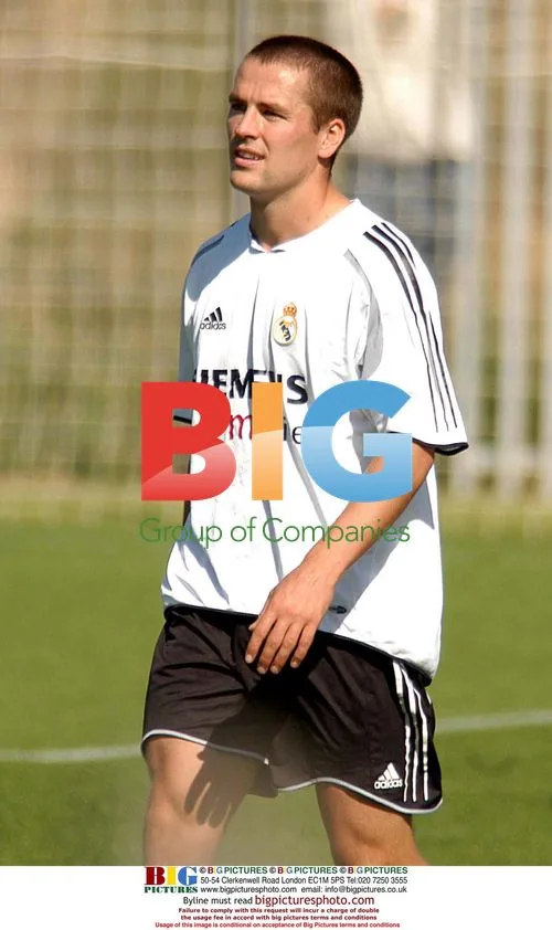 England Players Train for Real Madrid