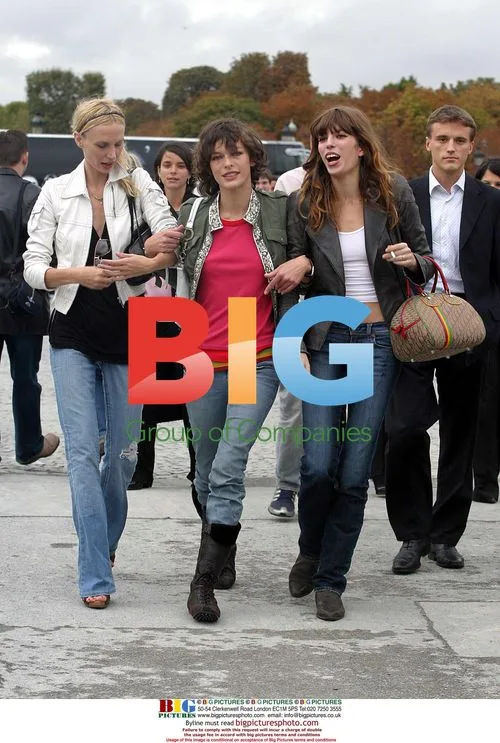 Milla Jovovich and Lou Doillon at Dior Fashion Show