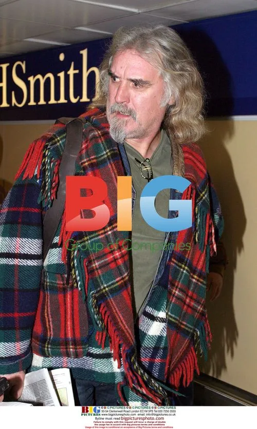 Billy Connelly Arriving at Heathrow